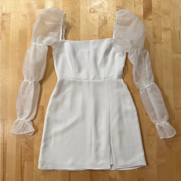 Park & Fifth Leslie White Puff Sleeve Dress - Picture 2 of 5